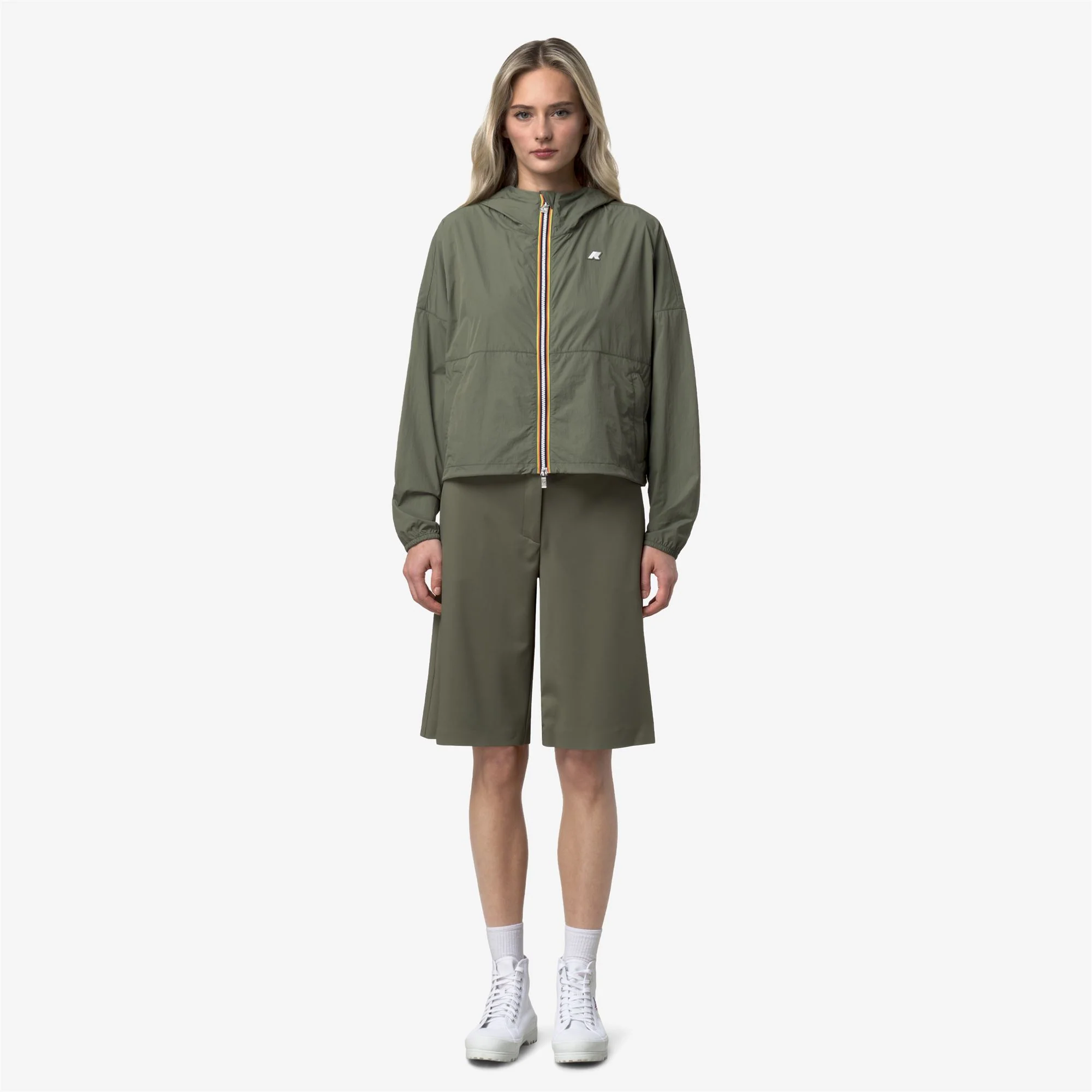 GASTONIN ULTRALIGHT AF - Jackets - Short - Woman - GREEN LICHEN