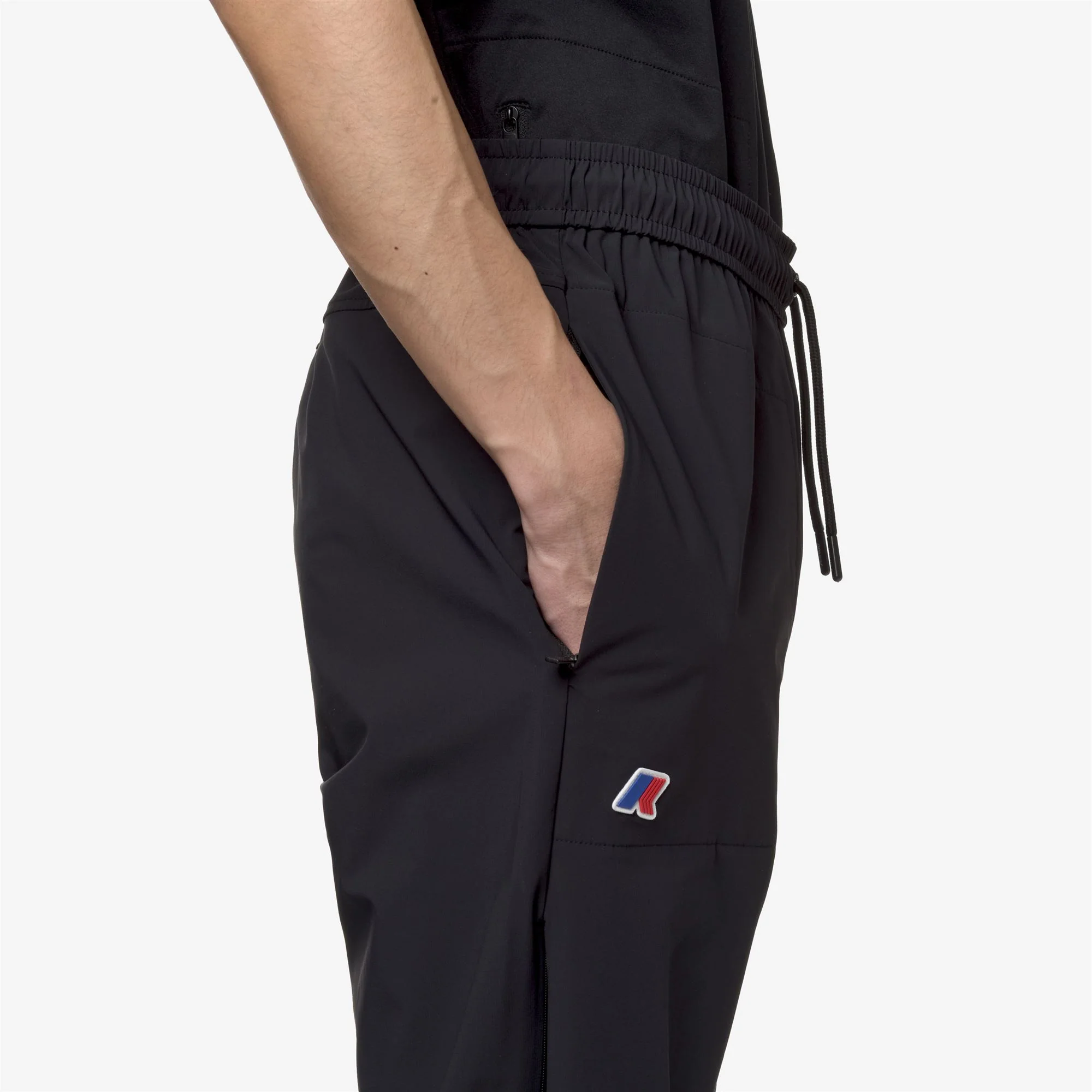 MED TRAVEL - Pants - Sport Trousers - Unisex - BLACK PURE - Image 5